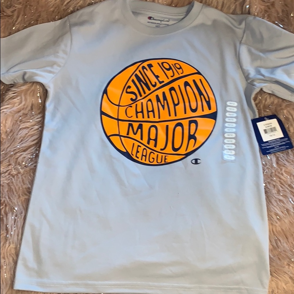 NEW WITH TAGS kids champion shirt